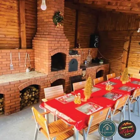 Tudor's House Villa
